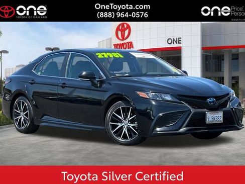 Certified 2023 Toyota Camry SE w/ Audio Upgrade Package FWD image 1
