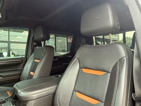 Used 2024 GMC Sierra 1500 AT4 w/ Technology Package AWD/4WD image 29
