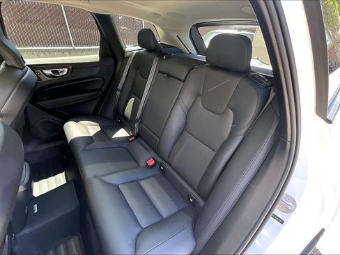 Used 2024 Volvo XC60 B5 Plus w/ Protection Package Premier AWD/4WD image 25