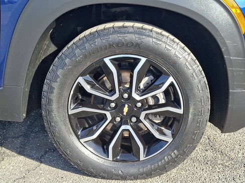 Used 2022 Chevrolet TrailBlazer ACTIV w/ Sun and Liftgate Package image 8