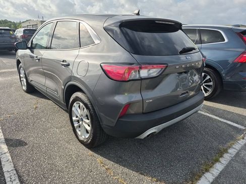 Used 2021 Ford Escape SE AWD/4WD image 2