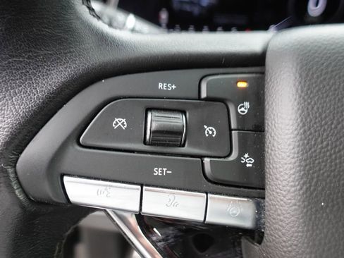 Used 2023 Cadillac Escalade ESV Sport image 15