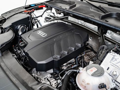 Used 2022 Audi Q5 2.0T Premium Plus image 49