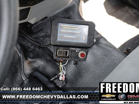 Used 2014 Ford F550 4x4 Regular Cab Super Duty image 19