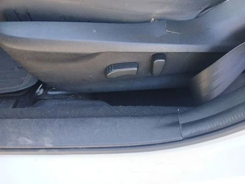 Used 2018 Subaru Crosstrek 2.0i Limited image 10