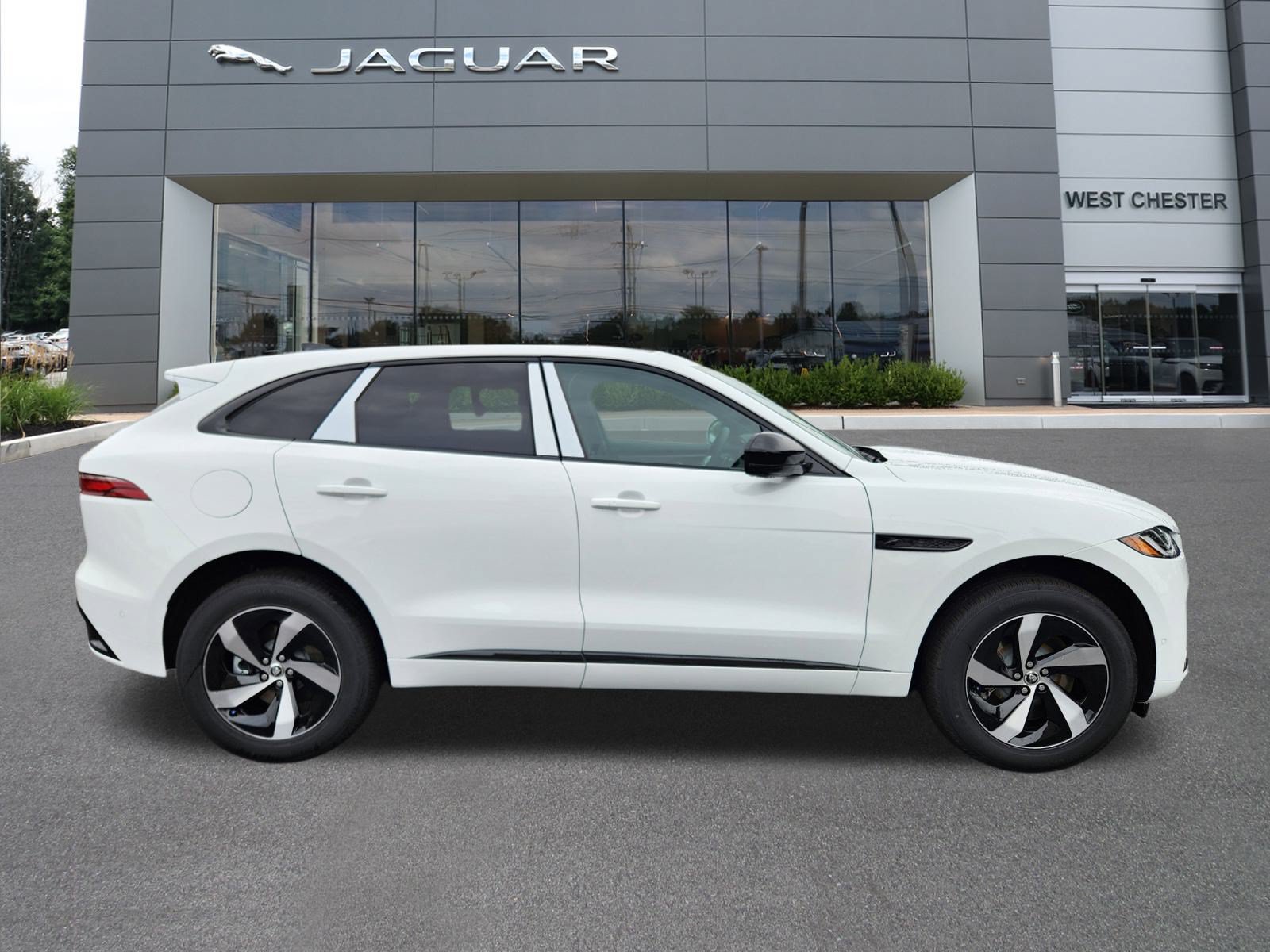 New 2026 Jaguar F-PACE R-Dynamic S AWD/4WD image 4