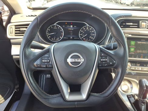 Used 2023 Nissan Maxima SV w/ Floor Mat Group FWD image 21