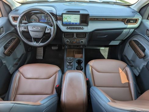 Used 2023 Ford Maverick Lariat w/ Lariat Luxury Package AWD/4WD image 8