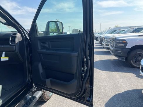 Used 2025 RAM 2500 Tradesman w/ Power Wagon Package image 13