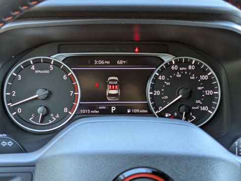 Certified 2025 Nissan Rogue SV image 11