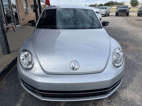 Used 2012 Volkswagen Beetle 2.0T image 7