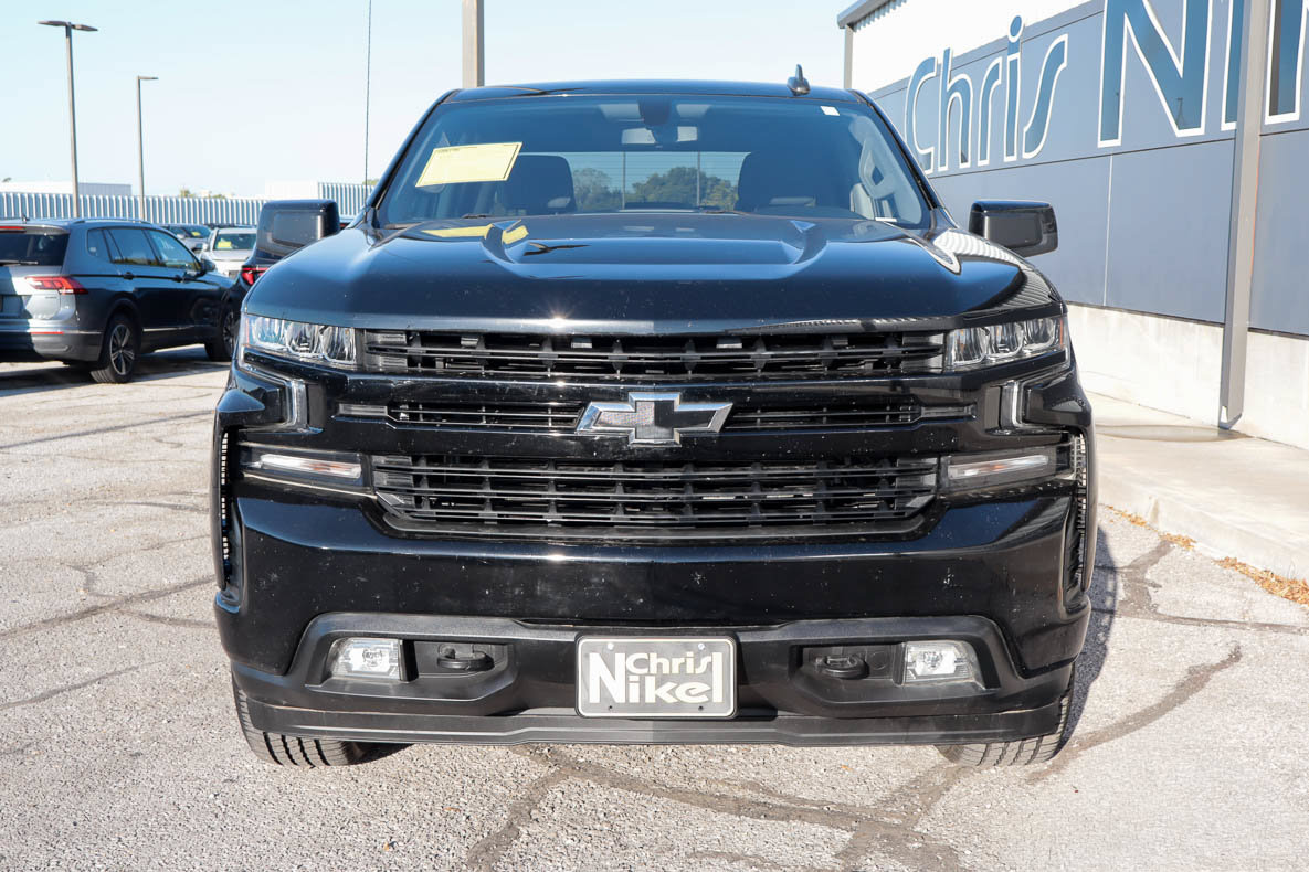 Used 2020 Chevrolet Silverado 1500 RST w/ True North Edition AWD/4WD image 2