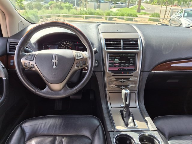 Used 2014 Lincoln MKX FWD w/ Equipment Group 101A image 13