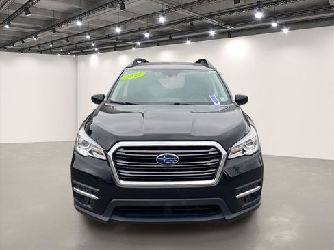 Used 2022 Subaru Ascent Premium w/ Convenience Package AWD/4WD image 2