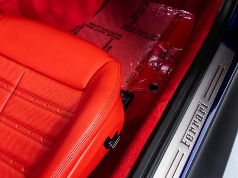 Certified 2022 Ferrari Roma image 47