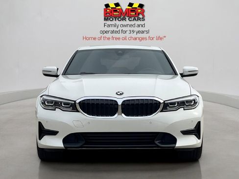 Used 2019 BMW 330i Sedan w/ Convenience Package image 8