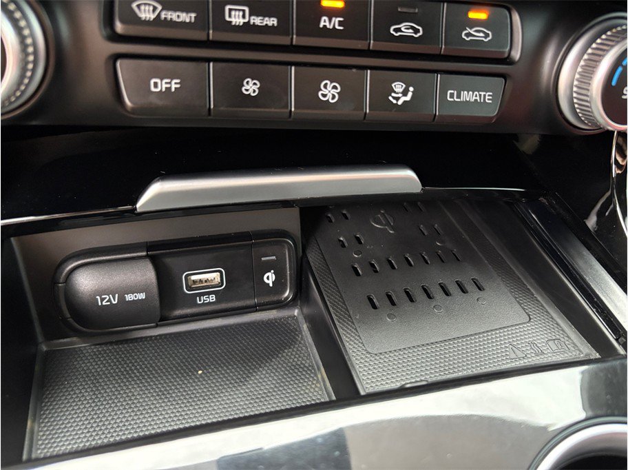 Used 2022 Kia Stinger GT-Line w/ Sun & Sound Package RWD image 37