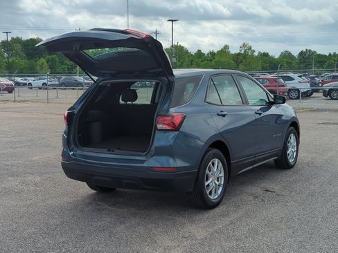 Used 2024 Chevrolet Equinox LS image 5