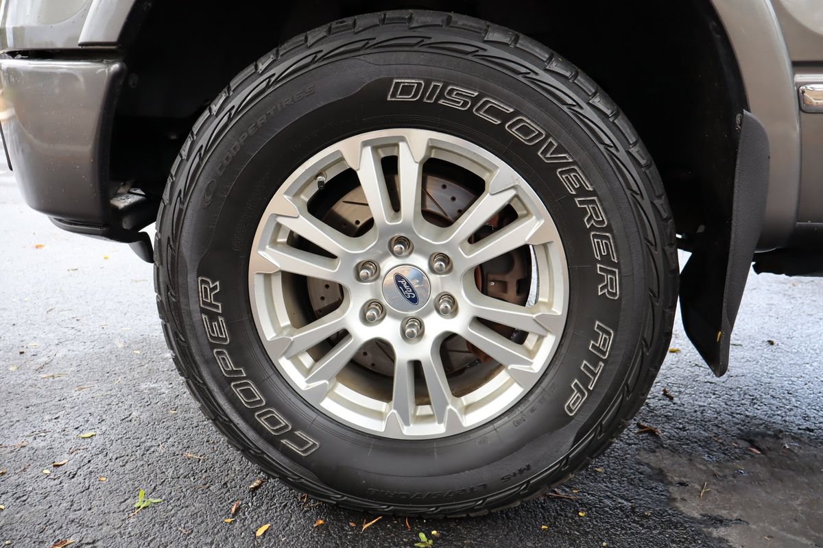 Used 2012 Ford F150 Platinum AWD/4WD image 41