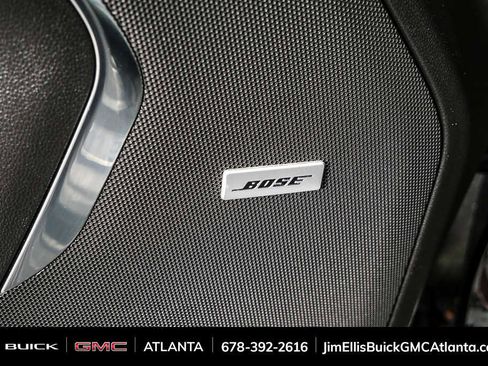 Used 2022 GMC Yukon SLT RWD image 7