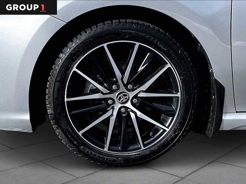 Certified 2022 Toyota Camry SE image 10