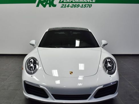 Used 2017 Porsche 911 Carrera 4S image 3