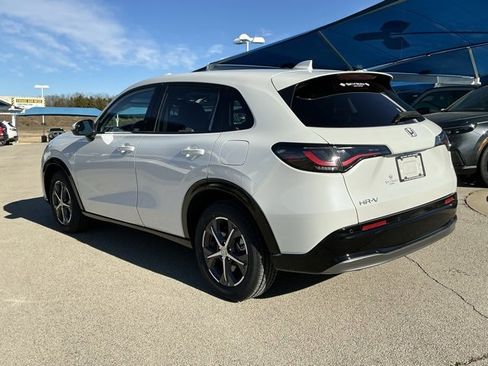 Certified 2023 Honda HR-V EX-L image 4