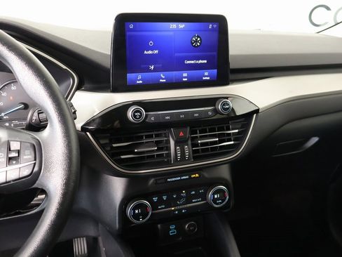 Used 2021 Ford Escape SE image 5