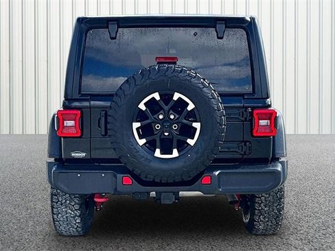 Used 2025 Jeep Wrangler Unlimited Rubicon image 4