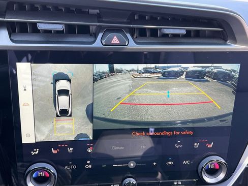 Used 2025 Lexus RZ 450e w/ Technology Package image 21