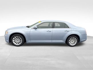Used 2012 Chrysler 300 video 2
