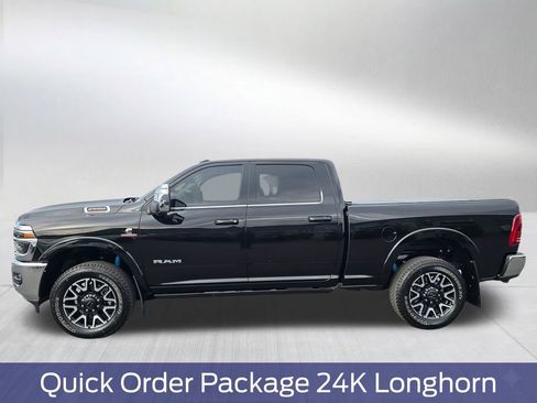 Used 2026 RAM 2500 Limited AWD/4WD image 3