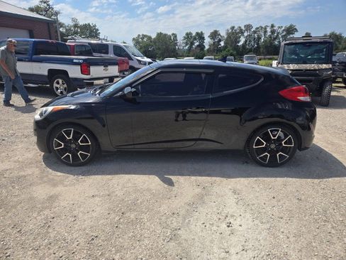 Used 2012 Hyundai Veloster w/ Style Pkg FWD image 5
