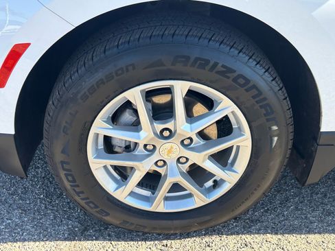 Used 2023 Chevrolet Equinox LT w/ LPO, Floor Liner Package image 9