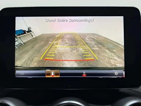 Used 2017 Mercedes-Benz GLC 300 4MATIC image 51