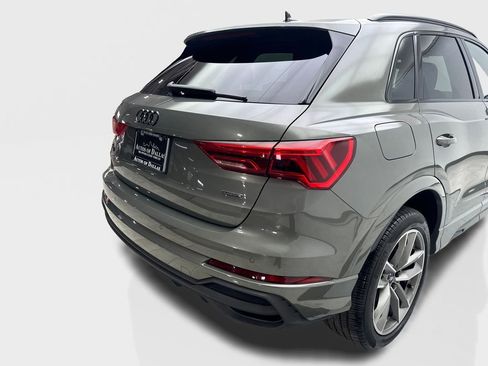 Used 2024 Audi Q3 2.0T Premium Plus w/ Premium Plus Package image 18