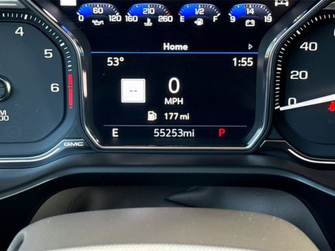 Used 2021 GMC Yukon Denali image 40