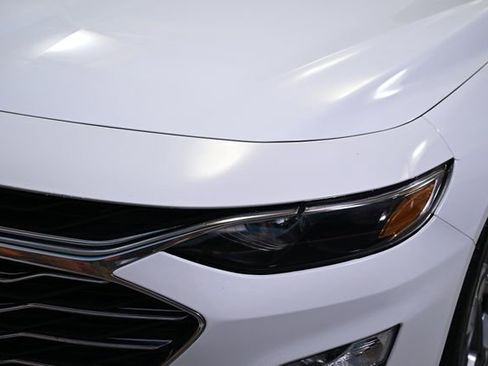 Used 2024 Chevrolet Malibu LT image 14