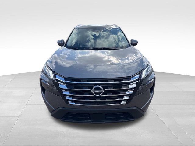Certified 2024 Nissan Rogue SV w/ SV Premium Package FWD image 2