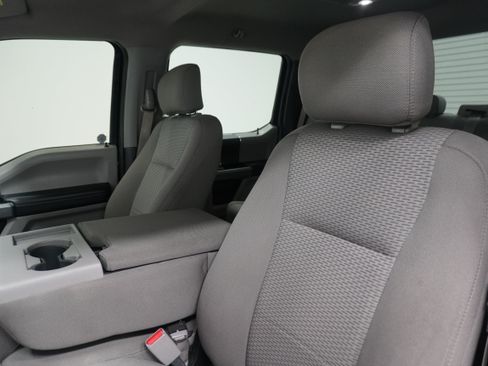 Used 2017 Ford F250 XLT w/ XLT Value Package AWD/4WD image 12