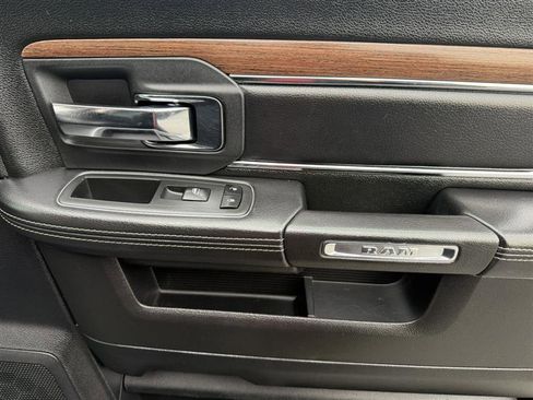 Used 2018 RAM 2500 Laramie w/ Sport Appearance Group image 18