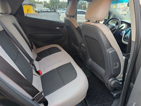 Used 2018 Chevrolet Bolt LT FWD image 11