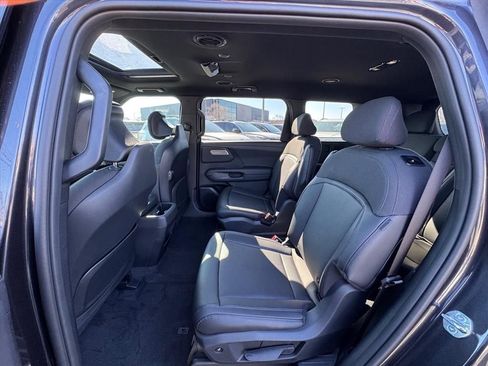 New 2027 Kia Telluride S image 9