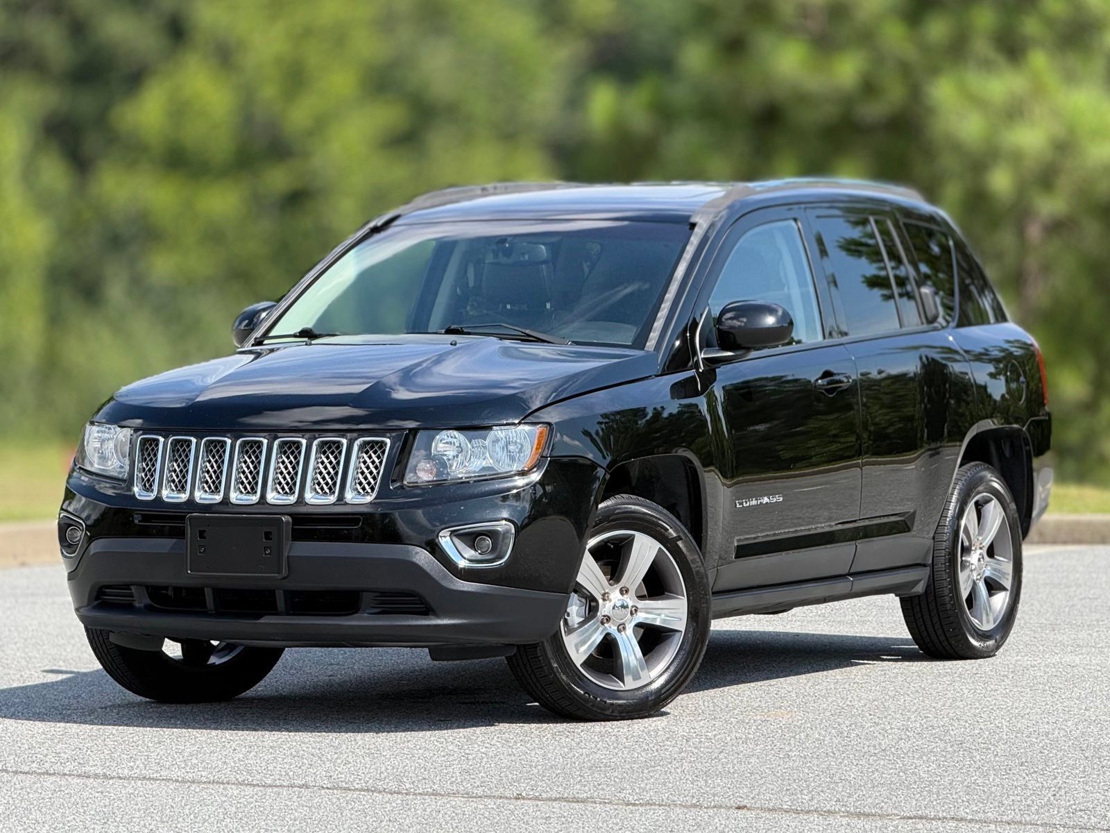 Used 2017 Jeep Compass High Altitude FWD image 8