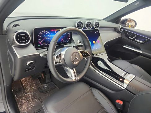 Certified 2026 Mercedes-Benz GLC 300 image 9