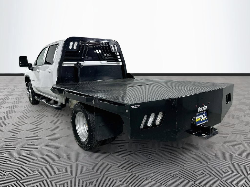 Used 2025 Chevrolet Silverado 3500 LT w/ Convenience Package AWD/4WD image 5