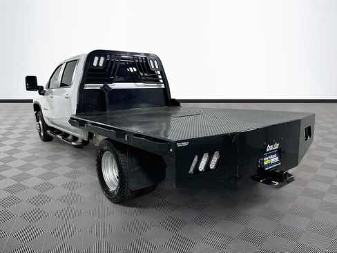 Used 2025 Chevrolet Silverado 3500 LT w/ Convenience Package AWD/4WD image 5