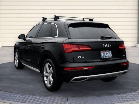 Used 2020 Audi Q5 2.0T Premium w/ Convenience Package image 5