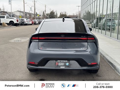 Used 2024 Toyota Prius XLE image 5