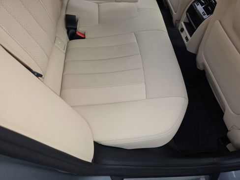 Used 2023 BMW 530i xDrive w/ Convenience Package image 15